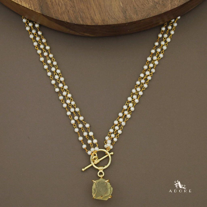 Carly Ring Raw Stone Pearl Neckpiece