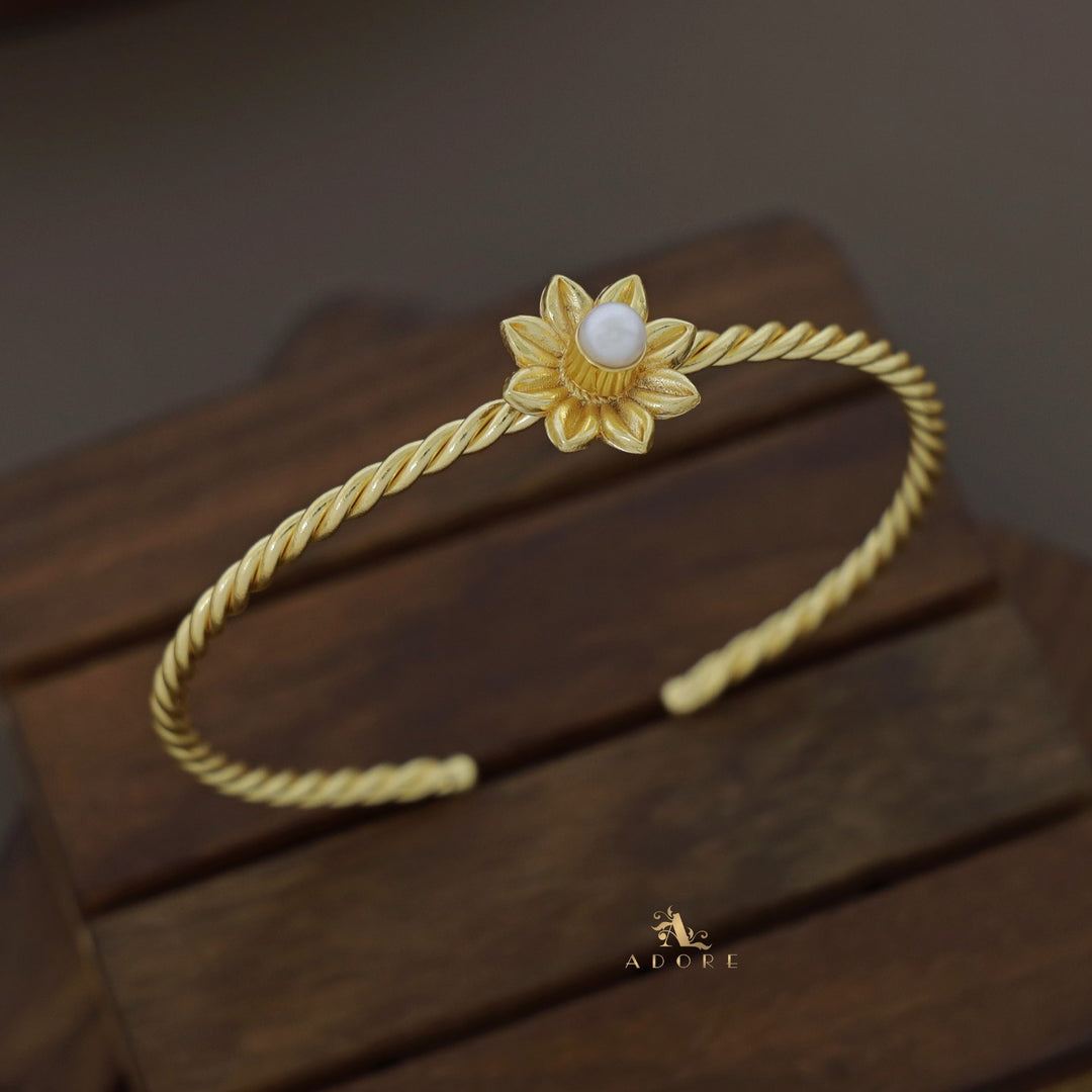 Bailey Twisted Flower Pearl Bangle