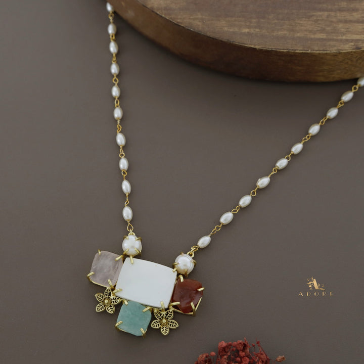 Golden Night Flower Raw Stone Rice Pearl Neckpiece