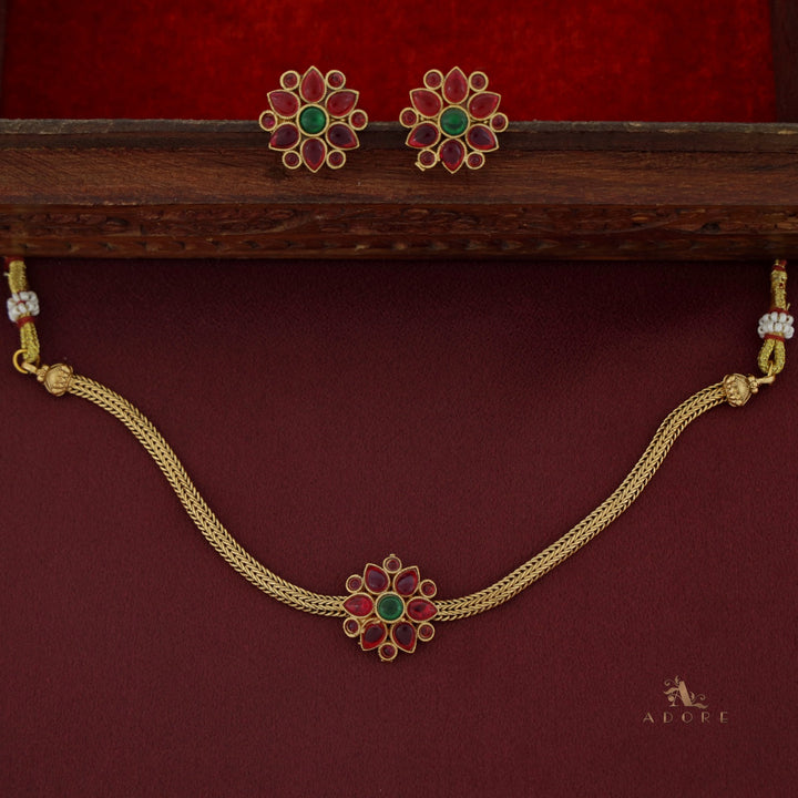 Thenvi Flower Short Neckpiece / Choker With Earring