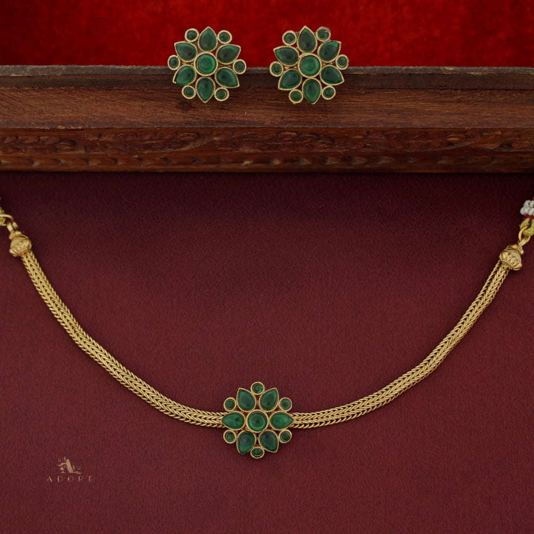 Thenvi Flower Short Neckpiece / Choker With Earring