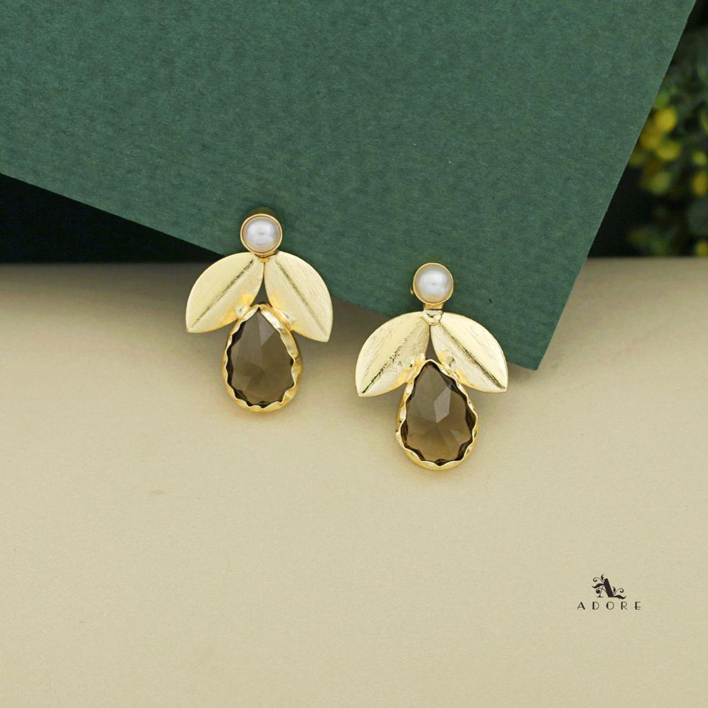 Ajala 2 Fold Leaf Glossy With Pearl Earring