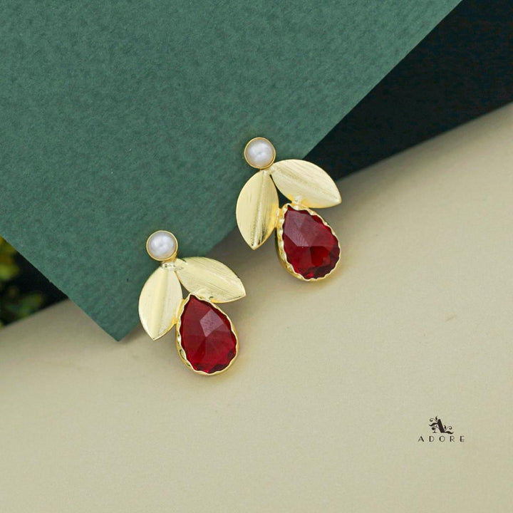 Ajala 2 Fold Leaf Glossy With Pearl Earring