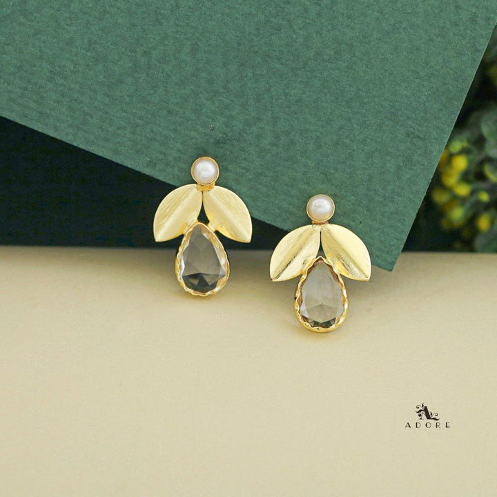 Ajala 2 Fold Leaf Glossy With Pearl Earring