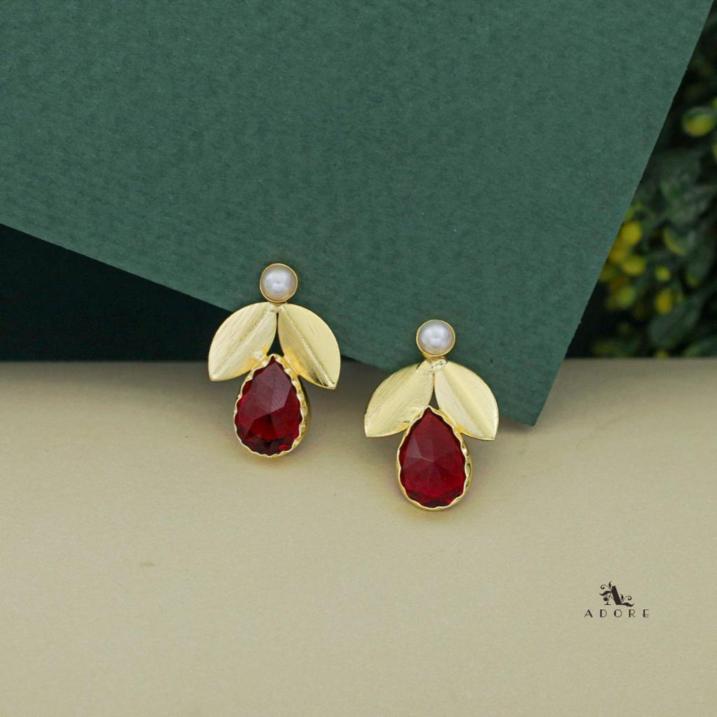 Ajala 2 Fold Leaf Glossy With Pearl Earring