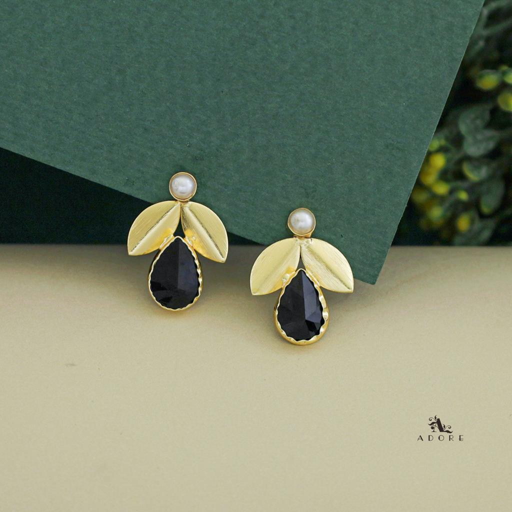 Ajala 2 Fold Leaf Glossy With Pearl Earring