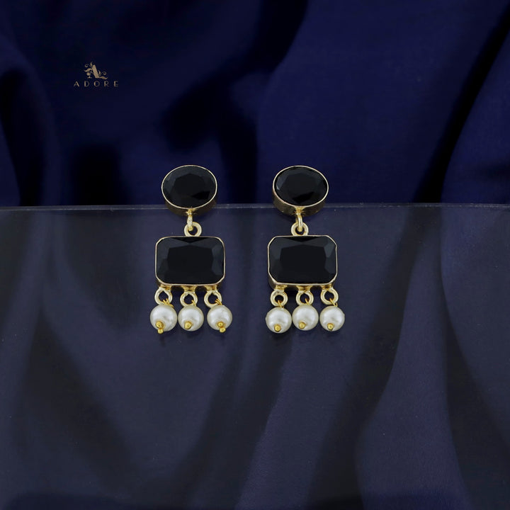 Glossy Oval And Rectangle Tri Pearl Earring