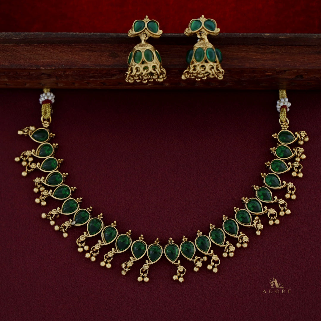 Yashwasi Gold Ball Neckpiece With Earring