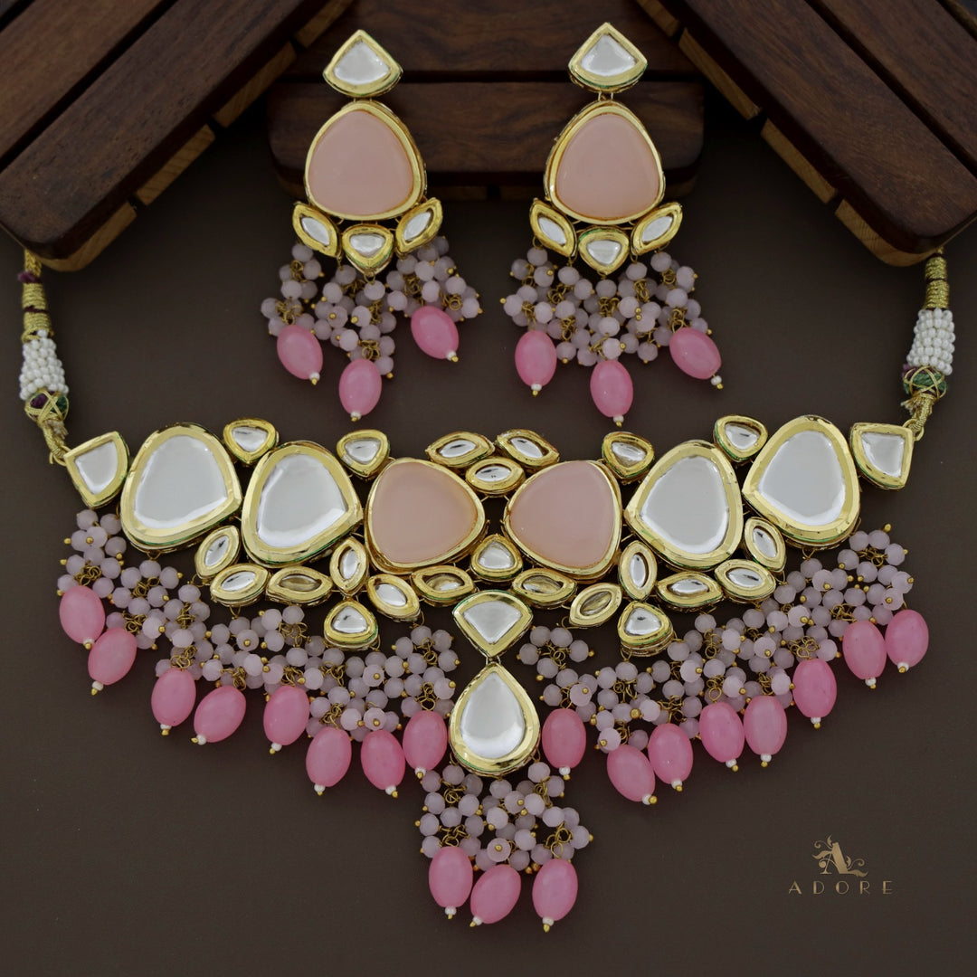 Mehanaz Kundan Choker With Earring