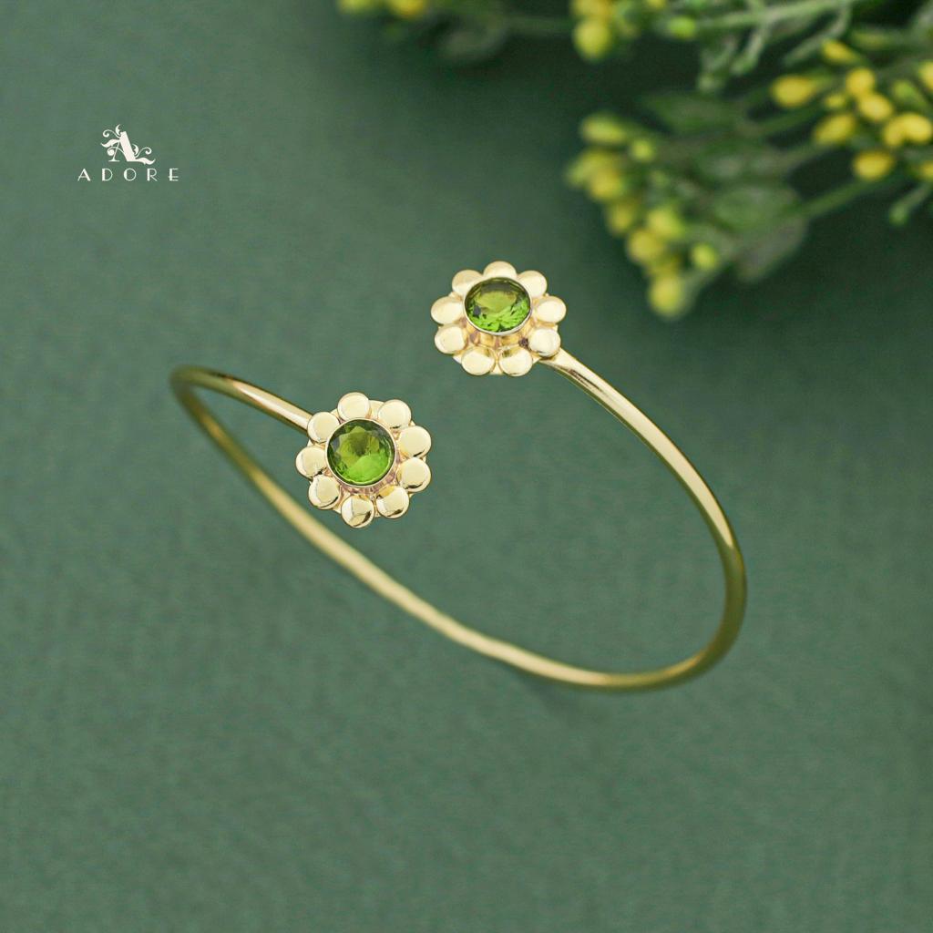 Alaya Glossy Twin Flower Bangle