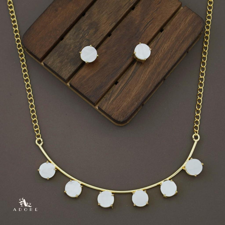 Mejuri Glossy 6 Stone Moon Neckpiece With Stud