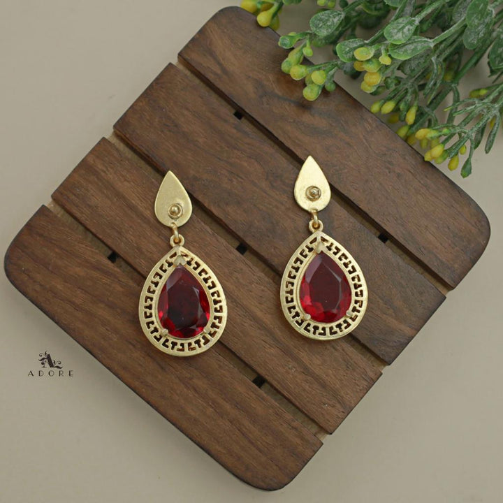 Dazzle Golden Glossy Drop Earring