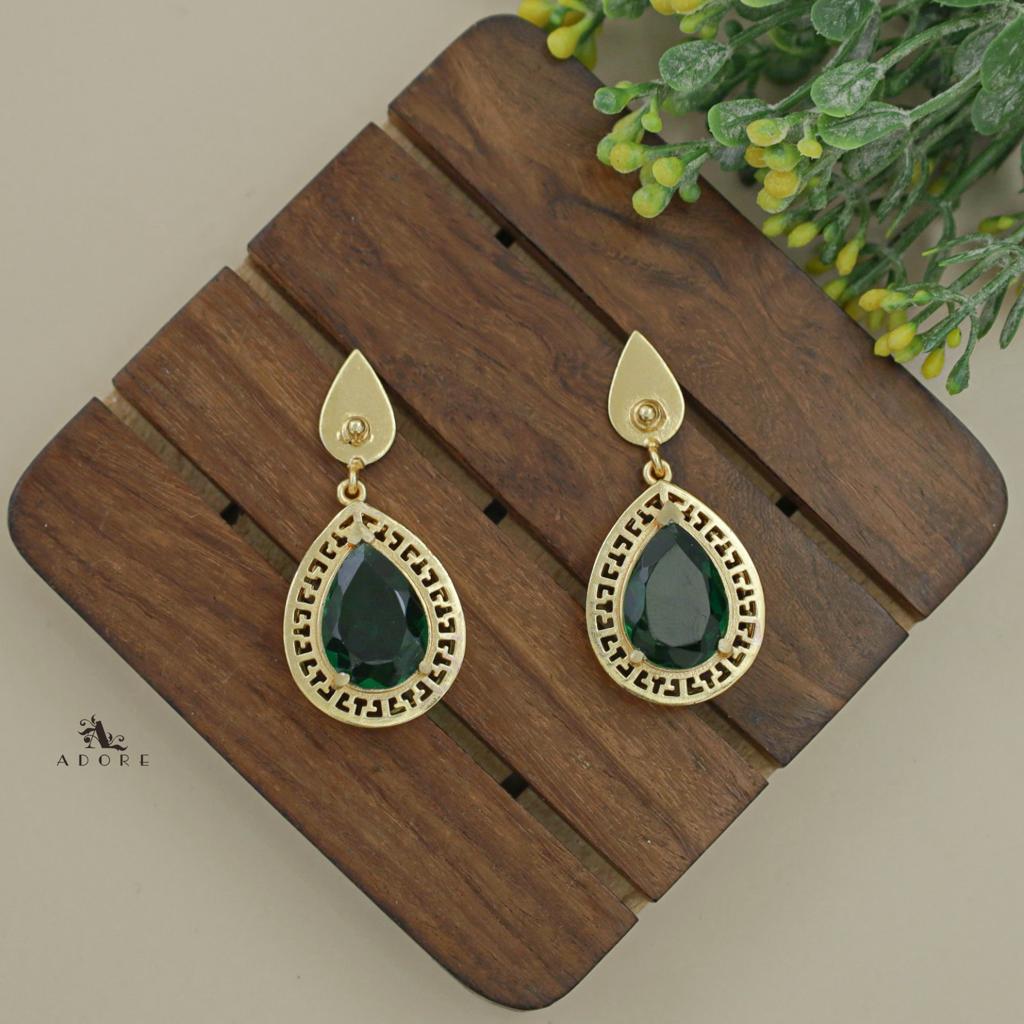 Dazzle Golden Glossy Drop Earring