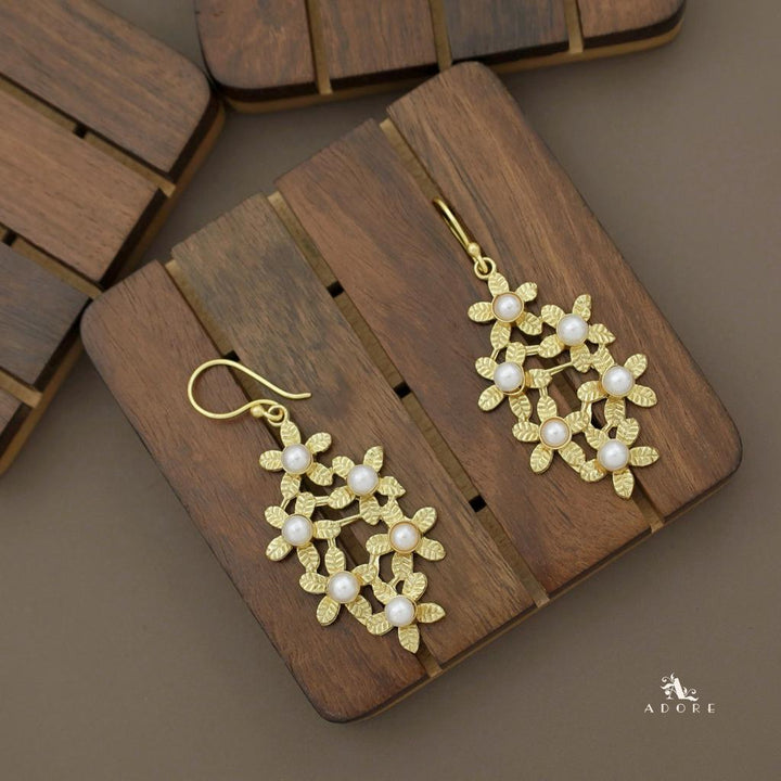 Golden Cluster Flower Drop