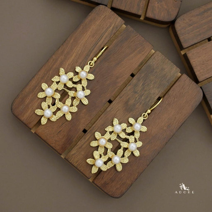 Golden Cluster Flower Drop
