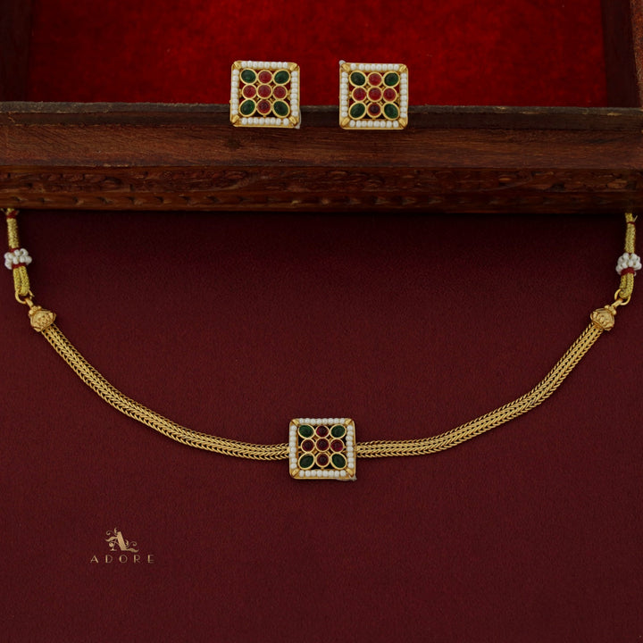 Thrina Chathuranga Choker With Earring