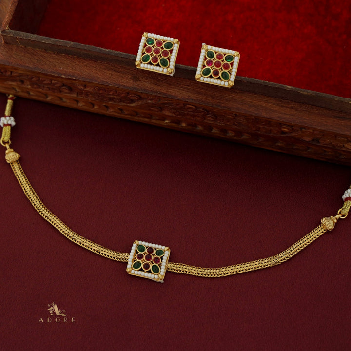 Thrina Chathuranga Choker With Earring