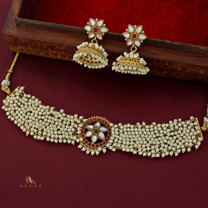 Dhrupatha Cluster Pearl Choker With Jhumka