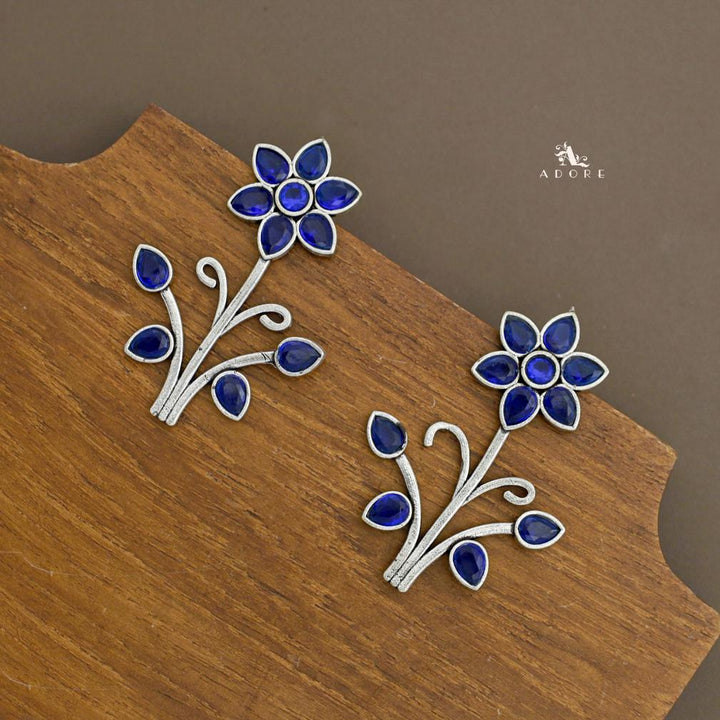 Melvirra Flower Glossy Earring