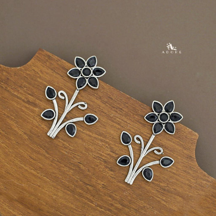 Melvirra Flower Glossy Earring