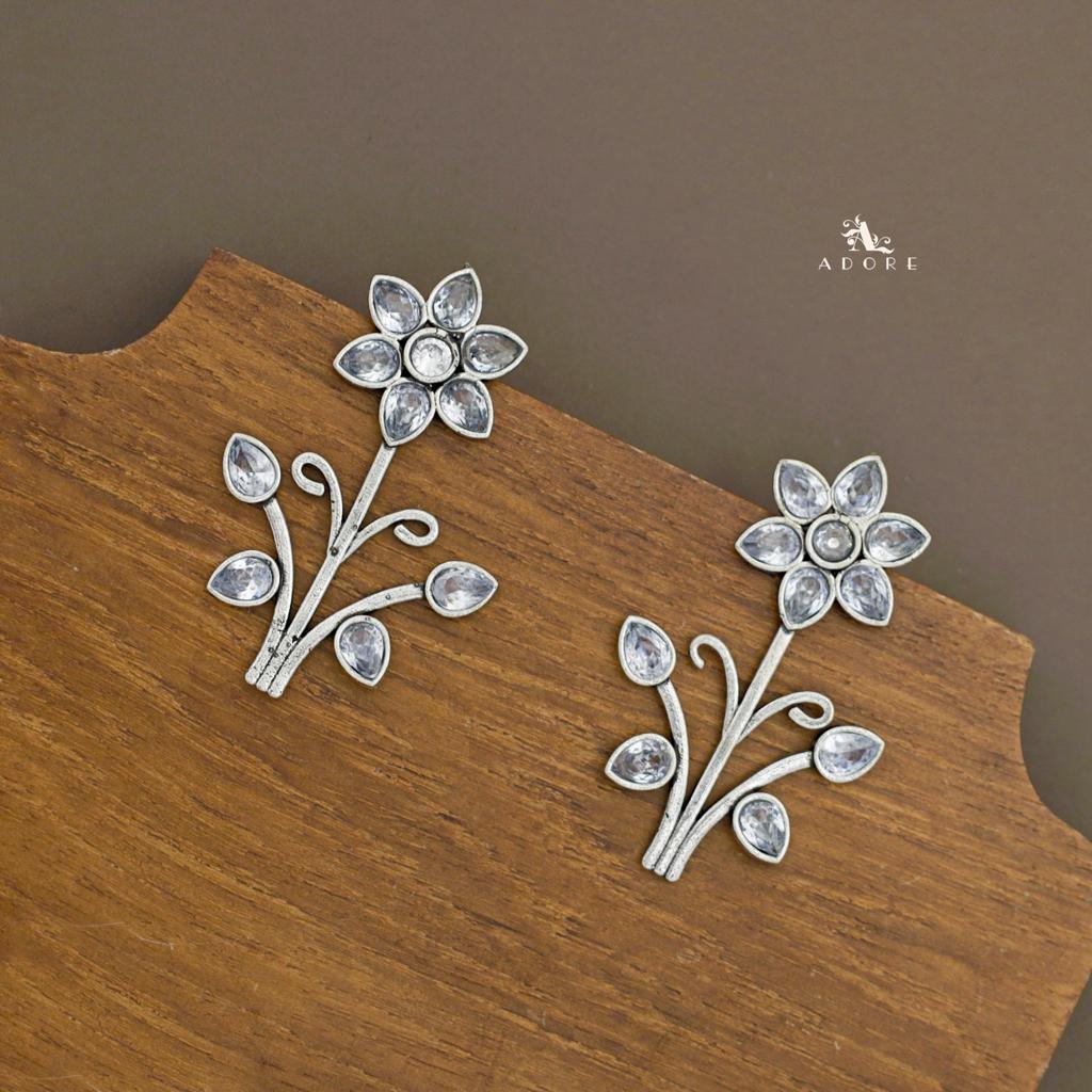 Melvirra Flower Glossy Earring