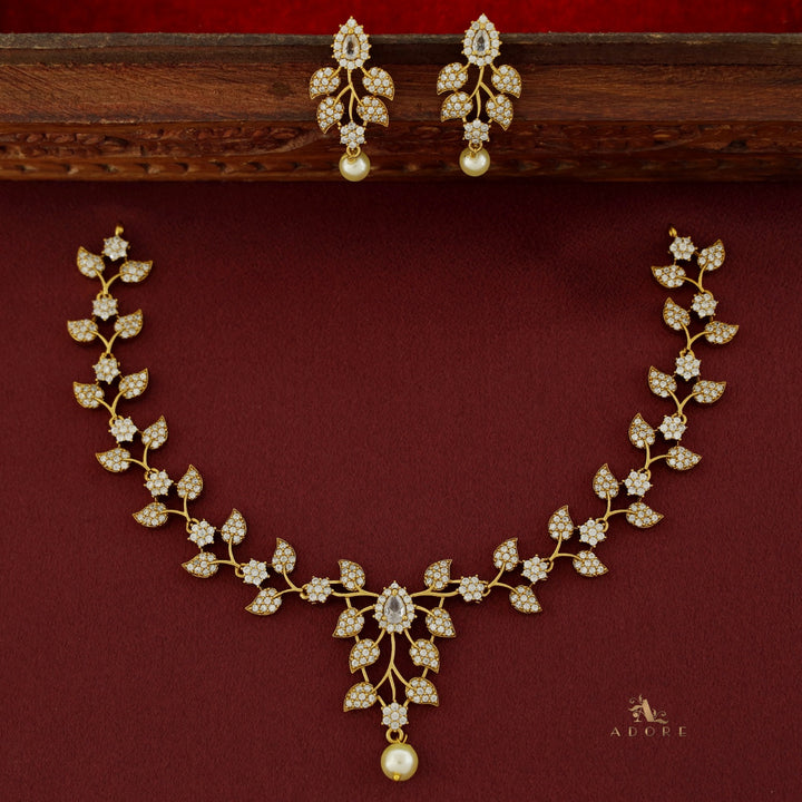 Isha Leafy Pearl Neckpiece With Earring