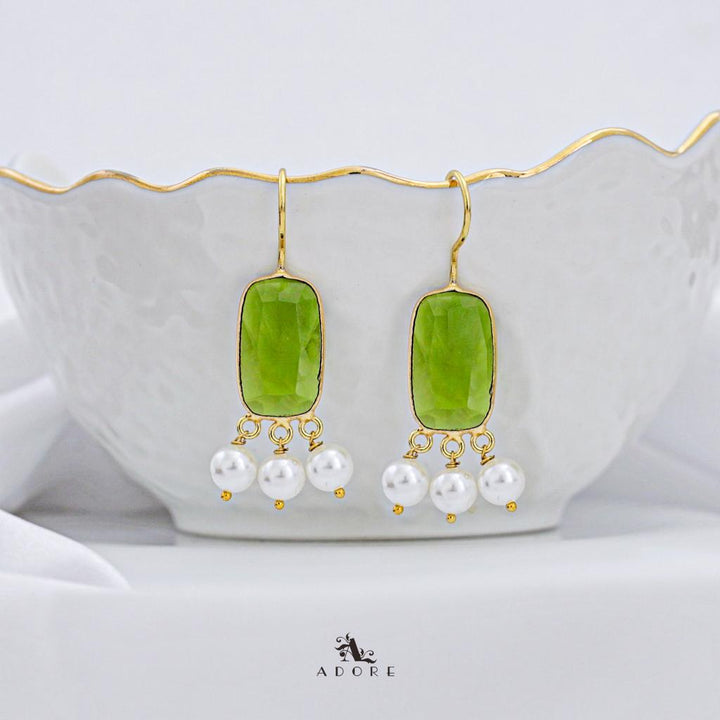 Tri Pearl Glossy Rectangle Drop