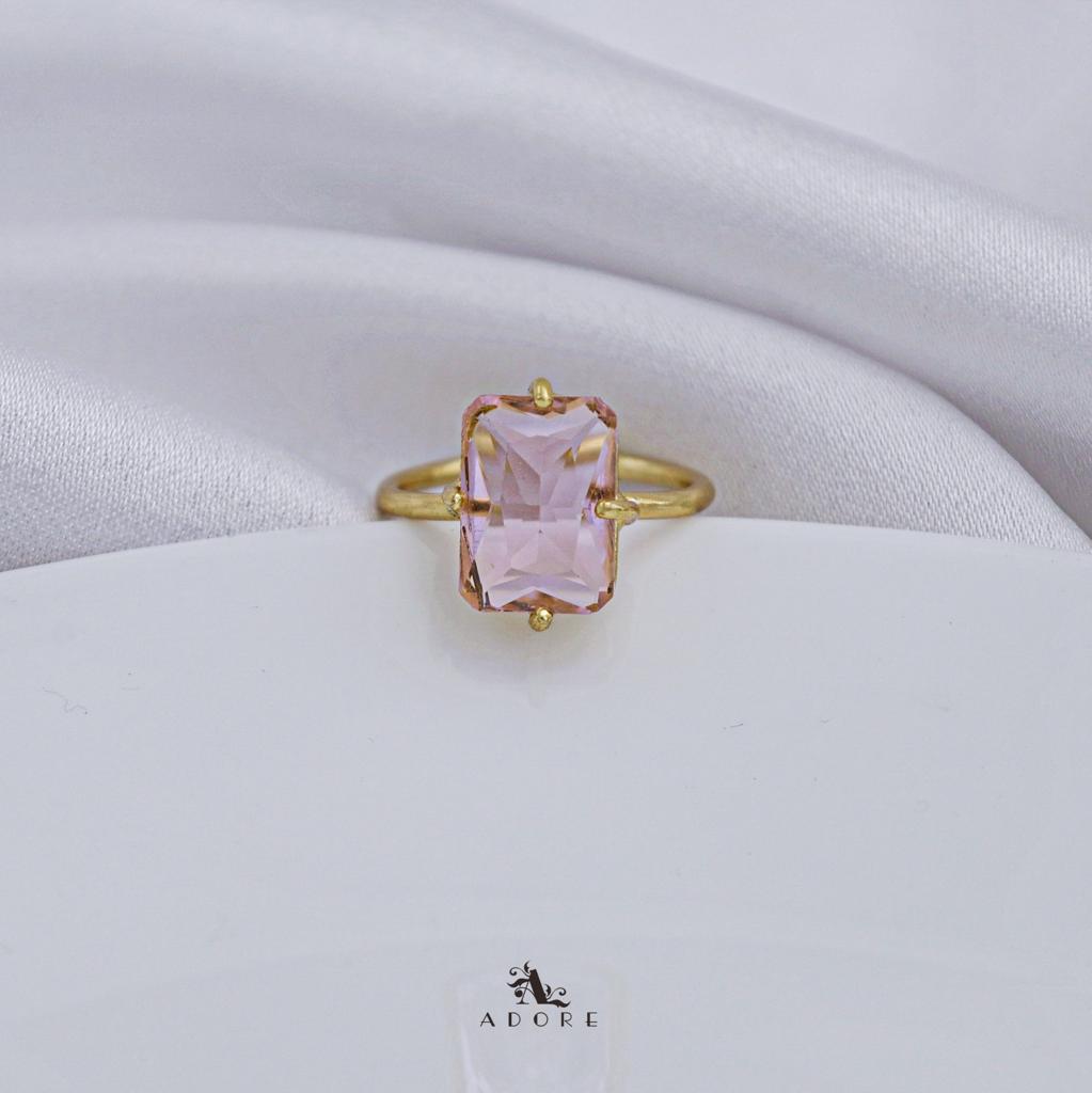 Dixie Glossy Rectangle Claw Ring