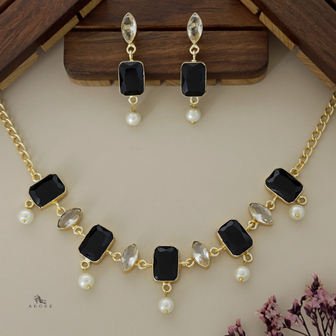Glossy Square Ellipse Pearl Neckpiece with Earring