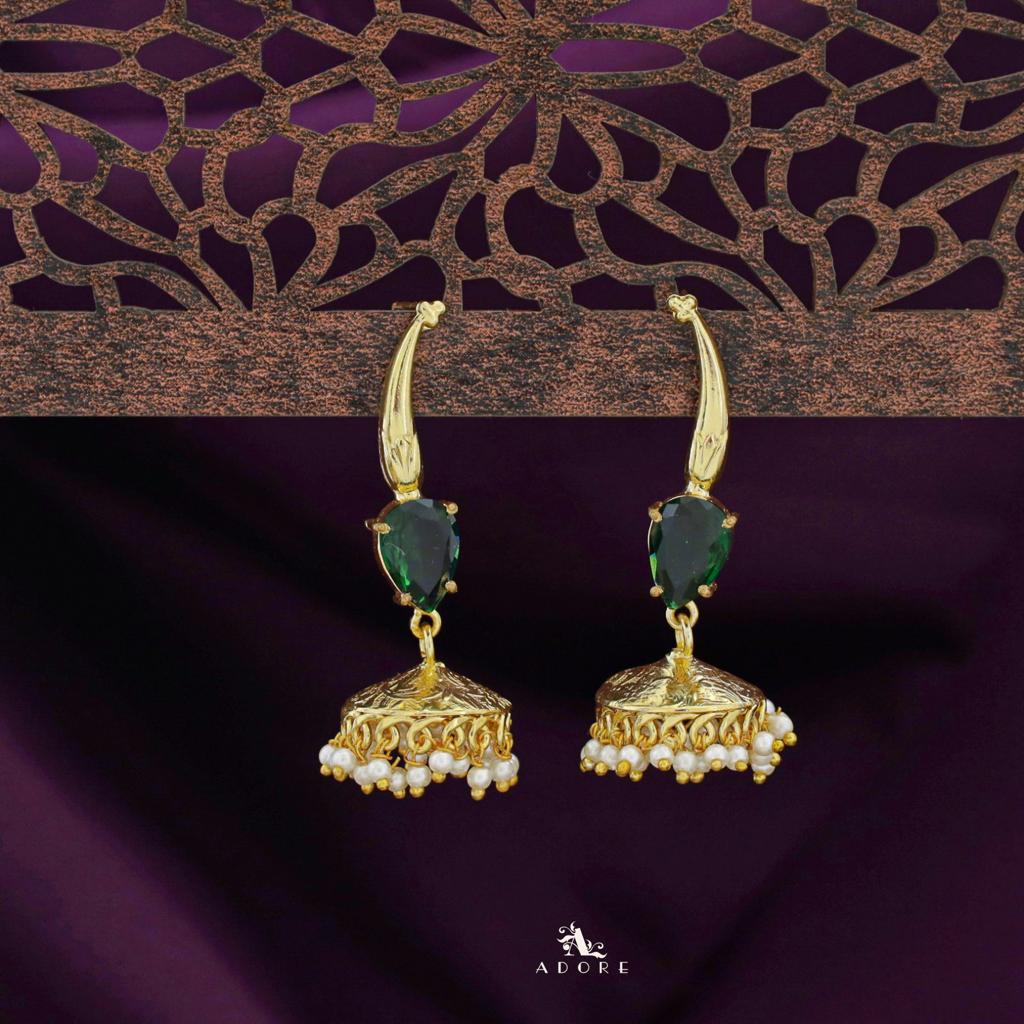 Nadia Glossy Drop Cluster Pearl Jhumka