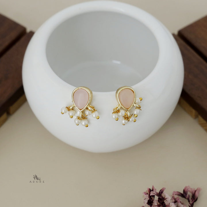Elania Glossy Pearl Neckpiece With Earring