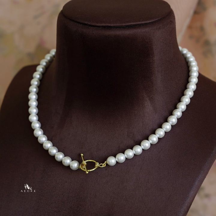 Bella Dona Ring Pearl Neckpiece