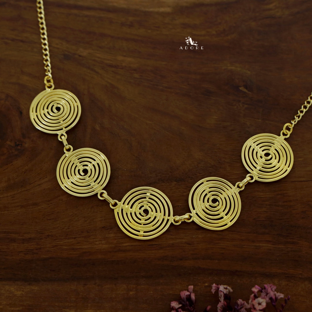 Golden Penta Circle Choker / Short Neckpiece