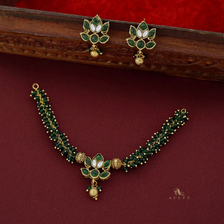 Dakshaja Cluster Pearl Lotus Neckpiece with Earring
