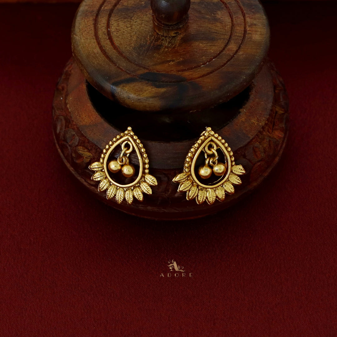 Yelasu Reversible Mangalsutra With Earring
