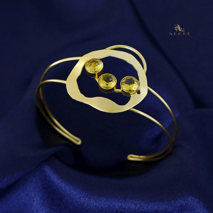 Tri Glossy Golden Vikruthika Bangle