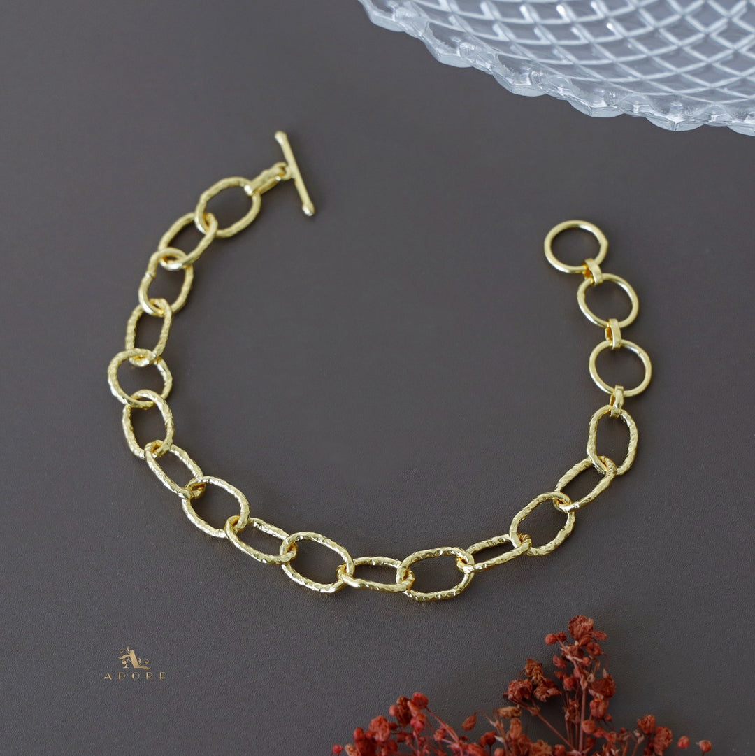 Golden Hammered Ovaltta Bracelet