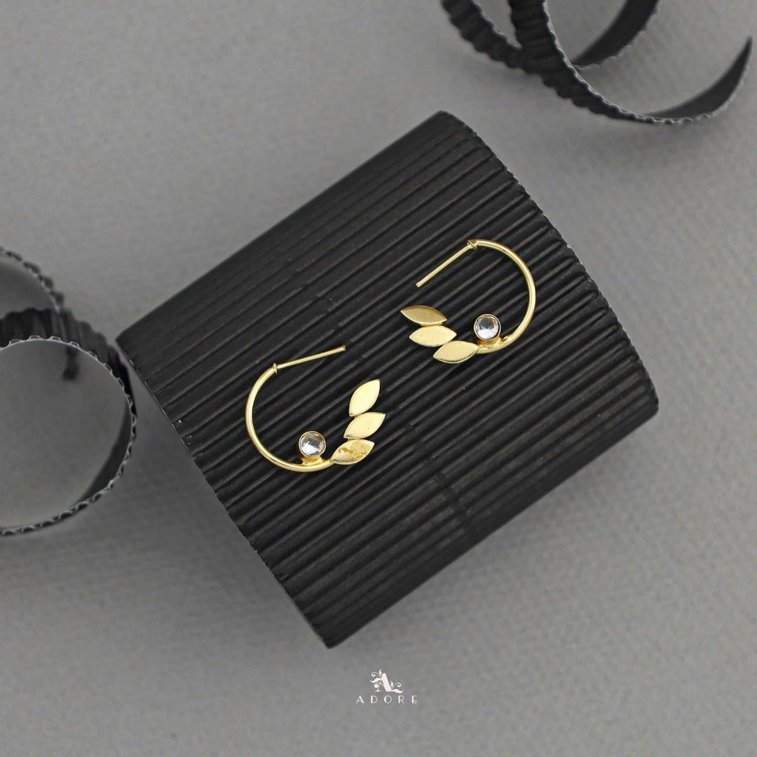 Delna Open Circle Leaf Stone Earring