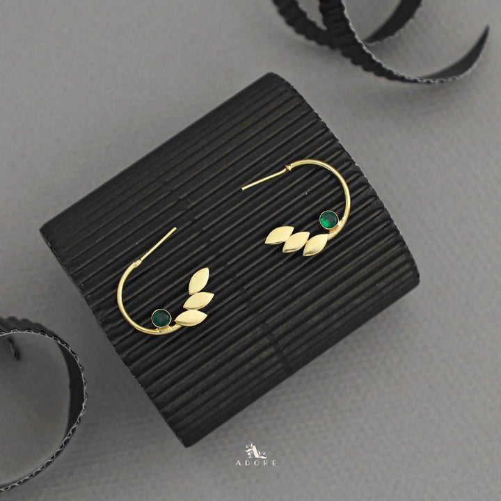Delna Open Circle Leaf Stone Earring