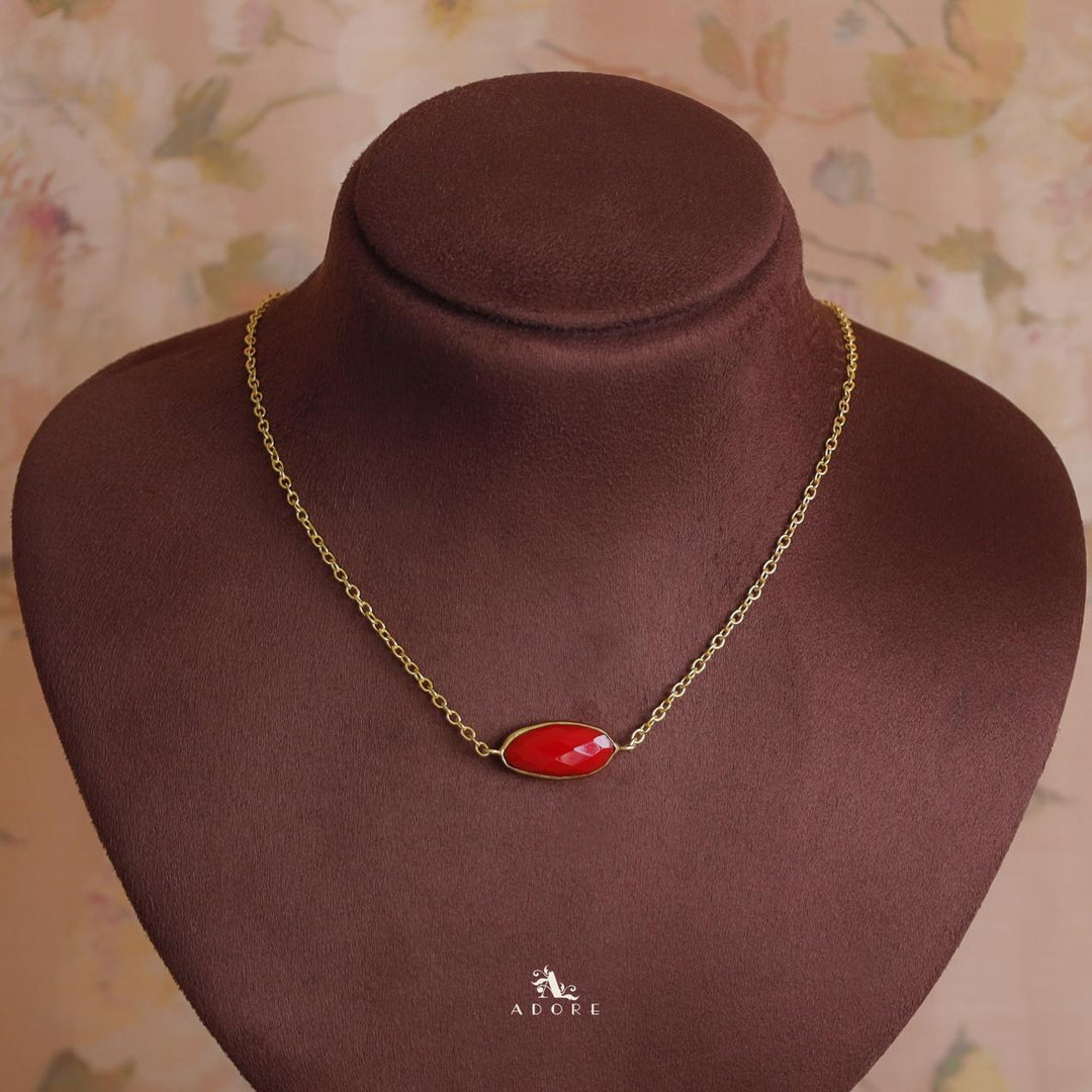 Azara glossy oval short neckpiece