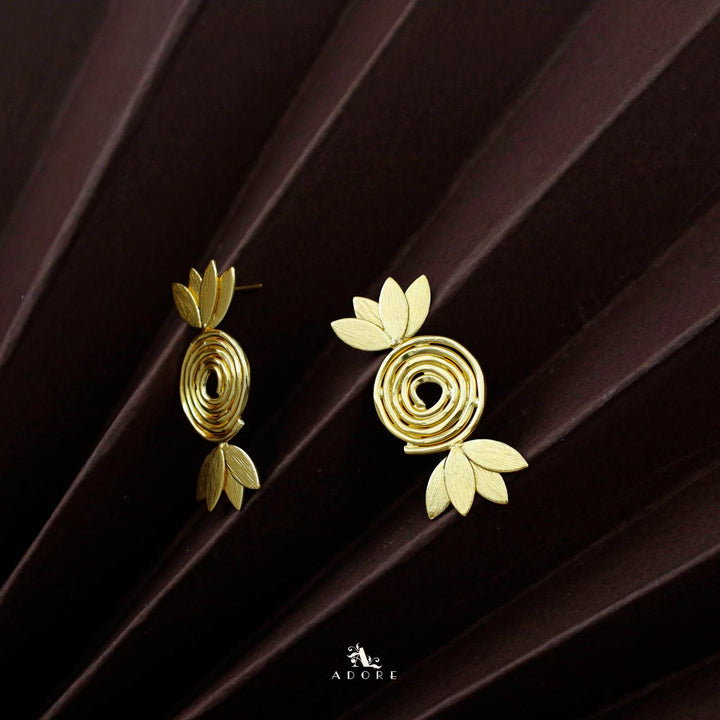 Zehra Golden Hammered Swirl Tri Leaf Earring