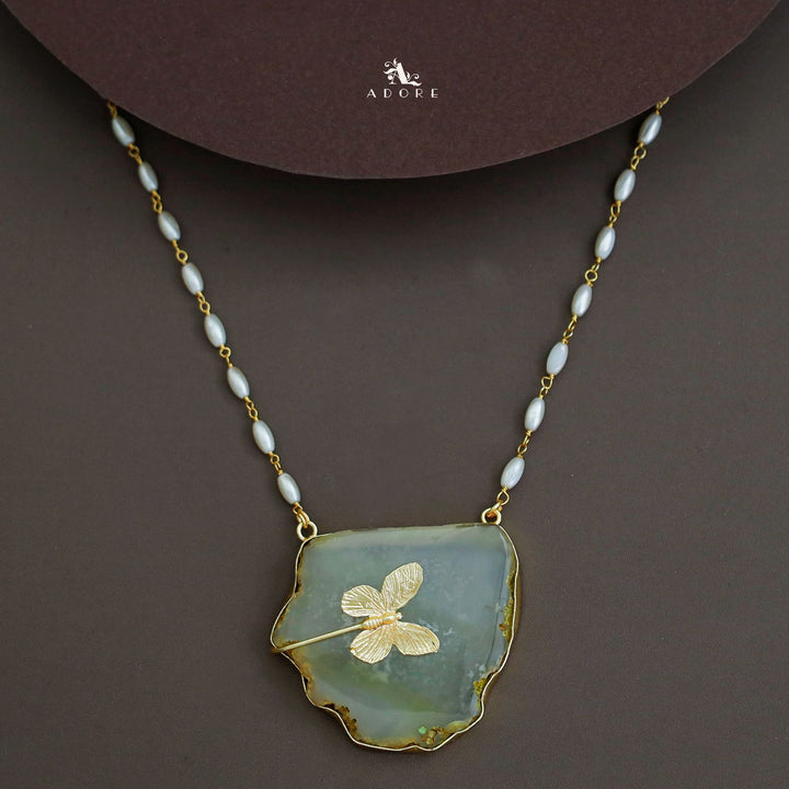 Rice Pearl Long Agate Golden Papillon Neckpiece