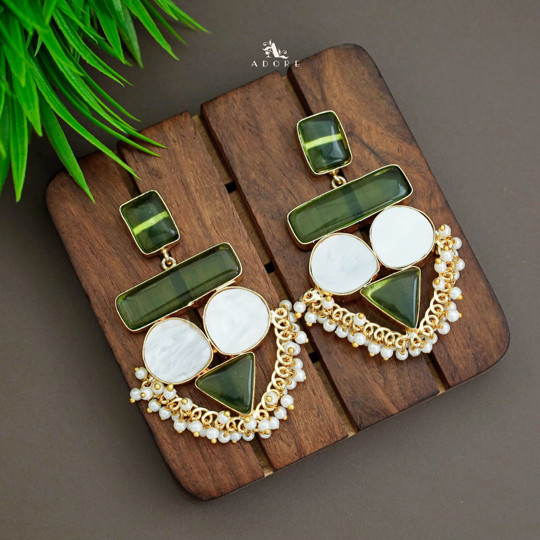 Elite Royal MOP Earring