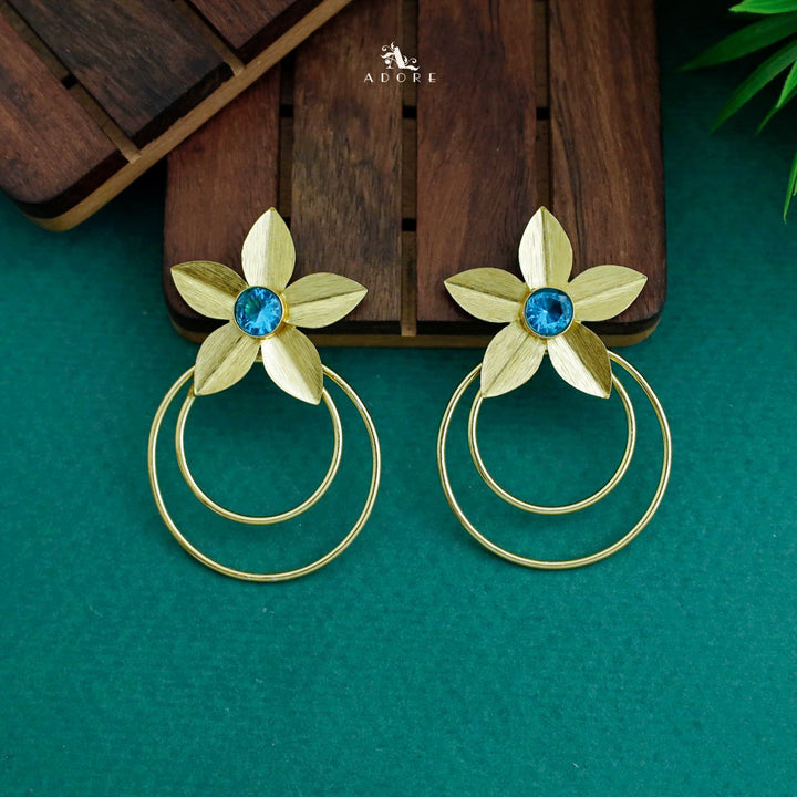 Golden Dual Circle And Penta Leaf Glossy Earring