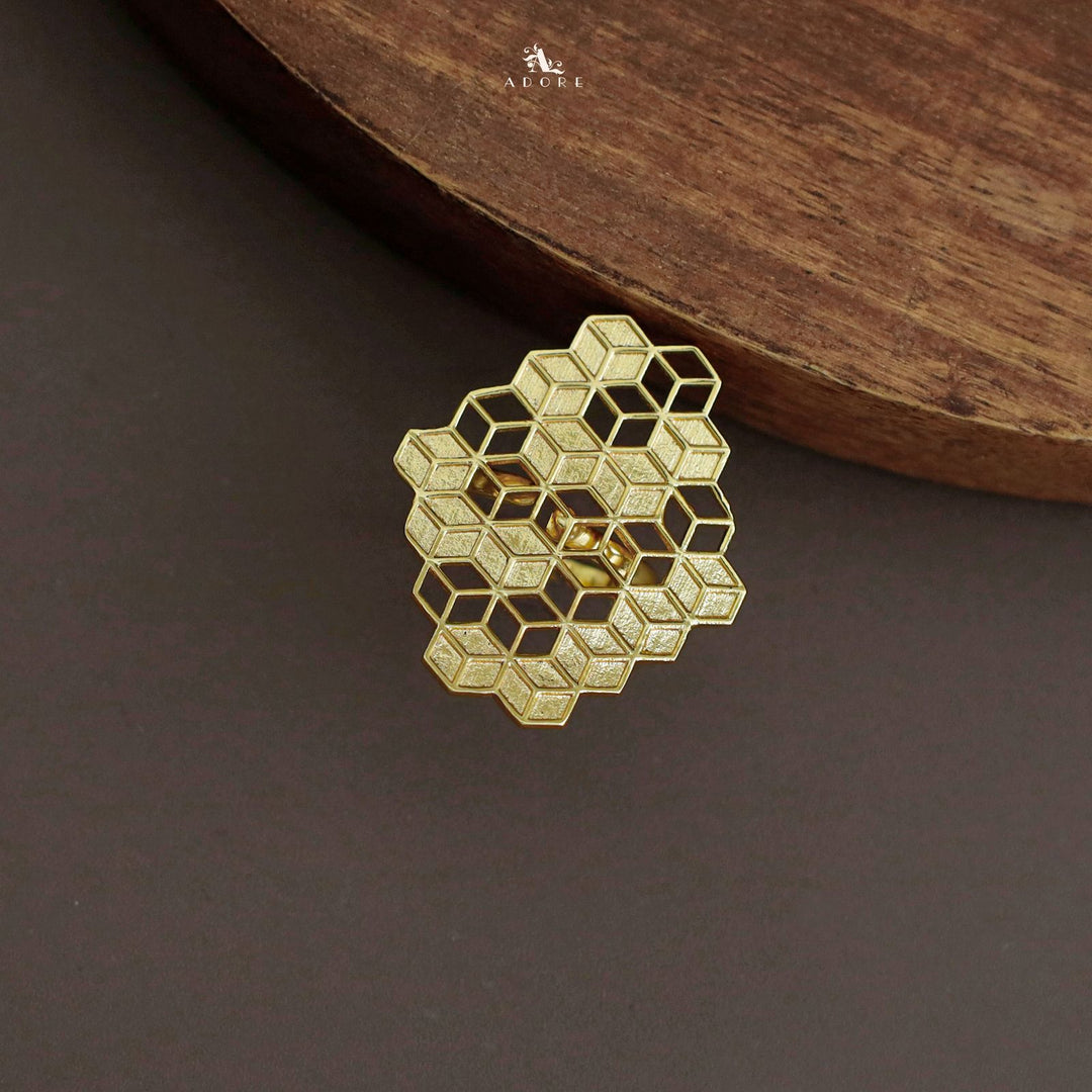 Elysia Golden Honey Comb Ring