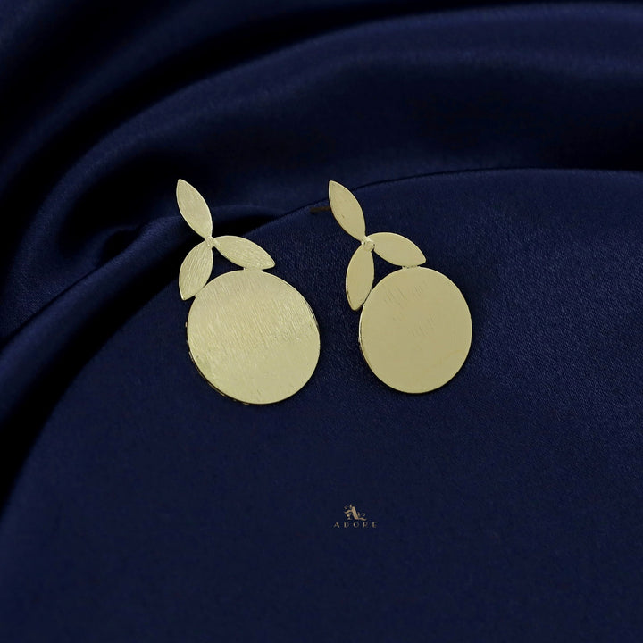 Golden Circle + Flower Earring