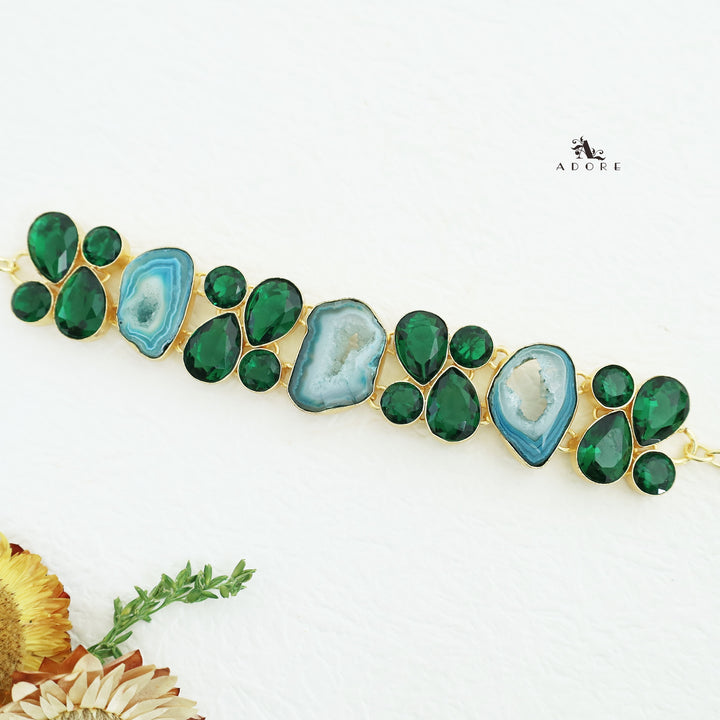 Vincentina Choker