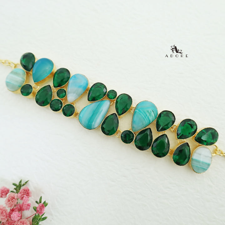 Evanya Choker