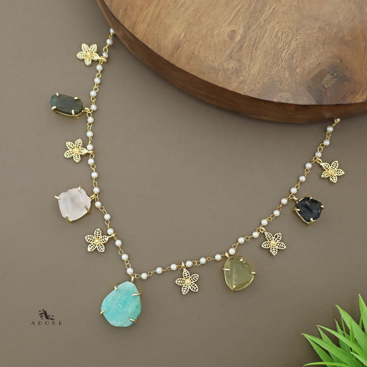 5 Raw Stone + Flower Carly Pearl Neckpiece