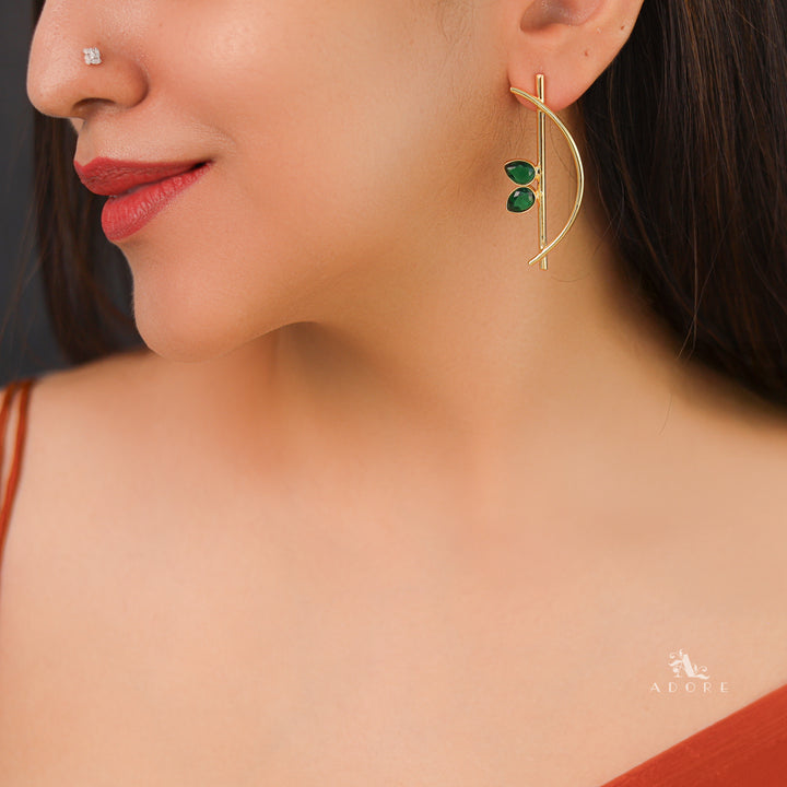 Hitha Golden Stick Curvy Glossy Earring